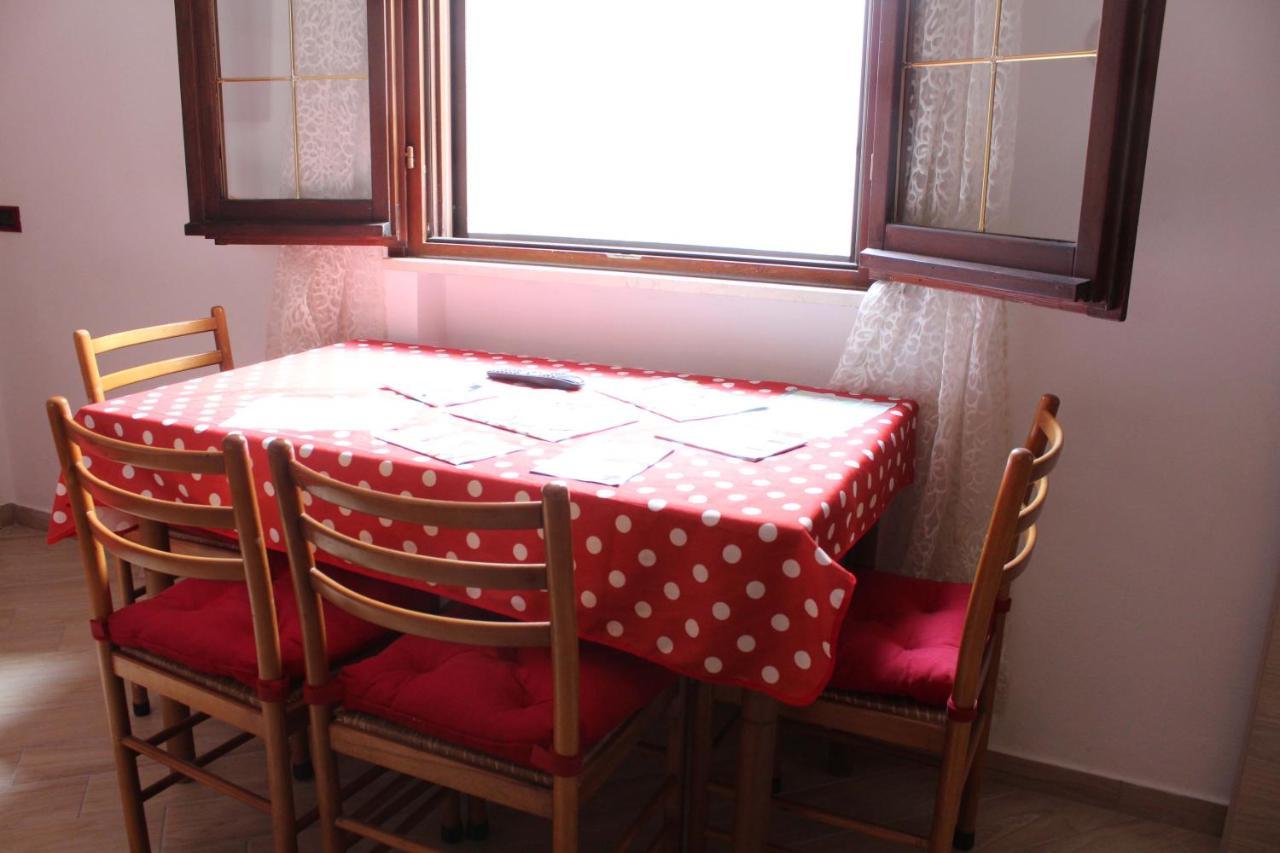 Porta Del Carmine Bed & Breakfast โคมัคคิโอ ภายนอก รูปภาพ